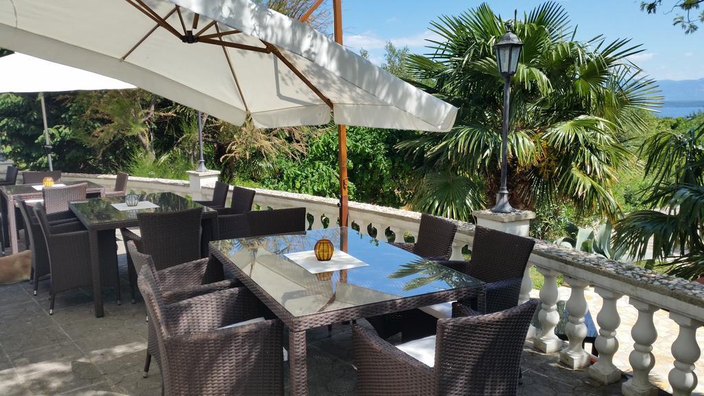 Guest House Villa Marlis Малинска Экстерьер фото