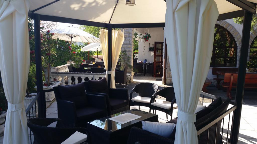 Guest House Villa Marlis Малинска Экстерьер фото