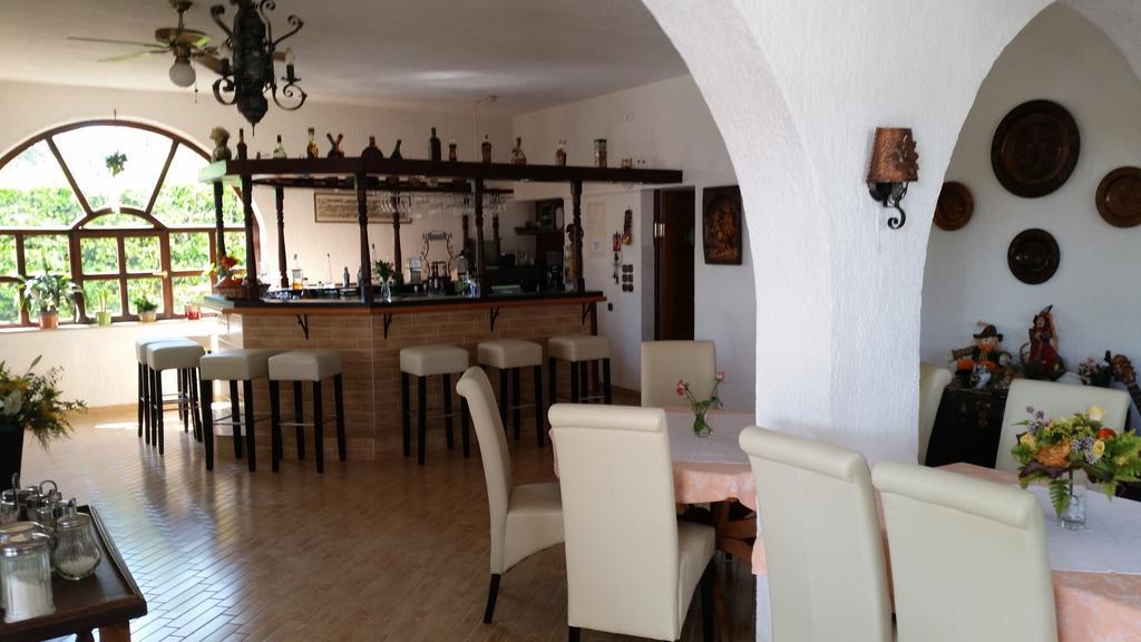 Guest House Villa Marlis Малинска Экстерьер фото